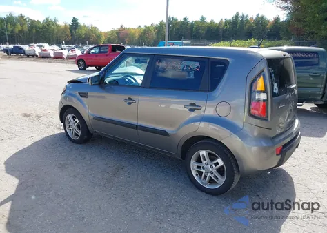2011 Kia Soul + z USA, uszkodzony, nr VIN KNDJT2A2XB7195722